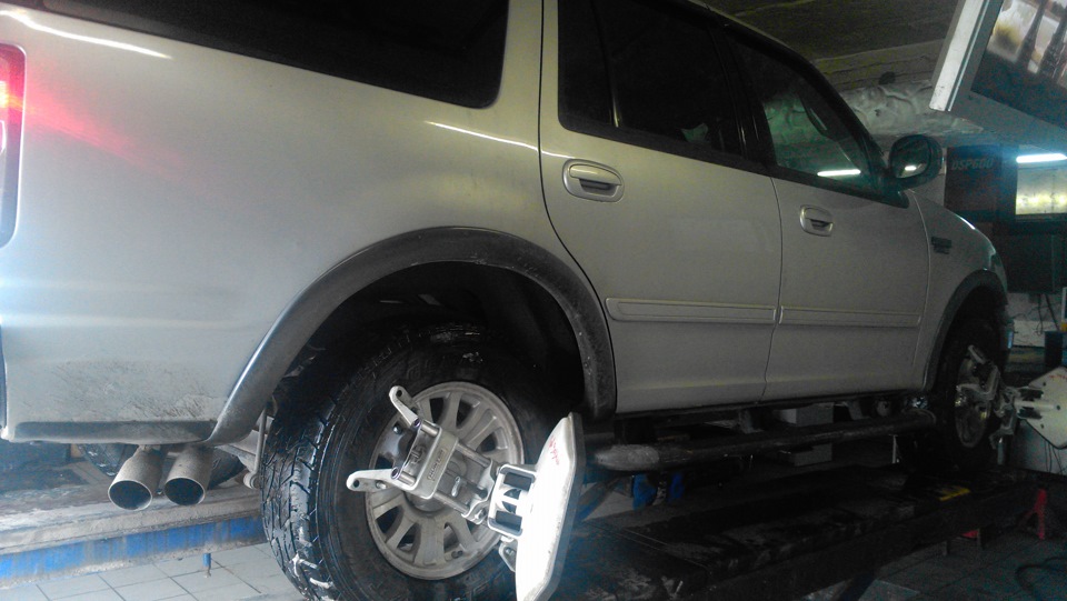 Сход-развал — Ford Expedition (1G), 5,4 л, 2000 года | визит на сервис ...