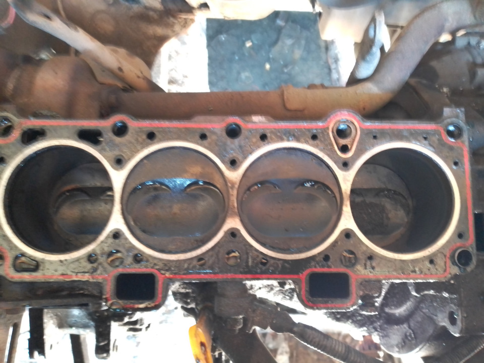 Прогорел выпускной клапан и понеслась. Часть1. — Lada 21093i, 1,5 л ...