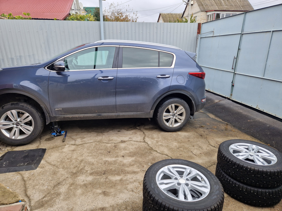 Пит Стоп. Смена резины. — KIA Sportage (4G), 2 л, 2018 года | шины | DRIVE2