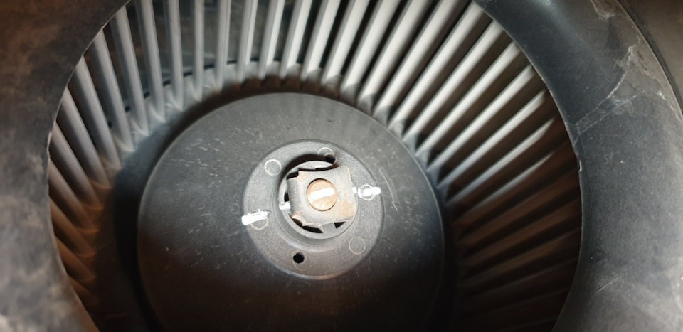 #168. Вентилятор отопителя от УАЗа в ШНИВЕ? / Трыканье моторчика и ...