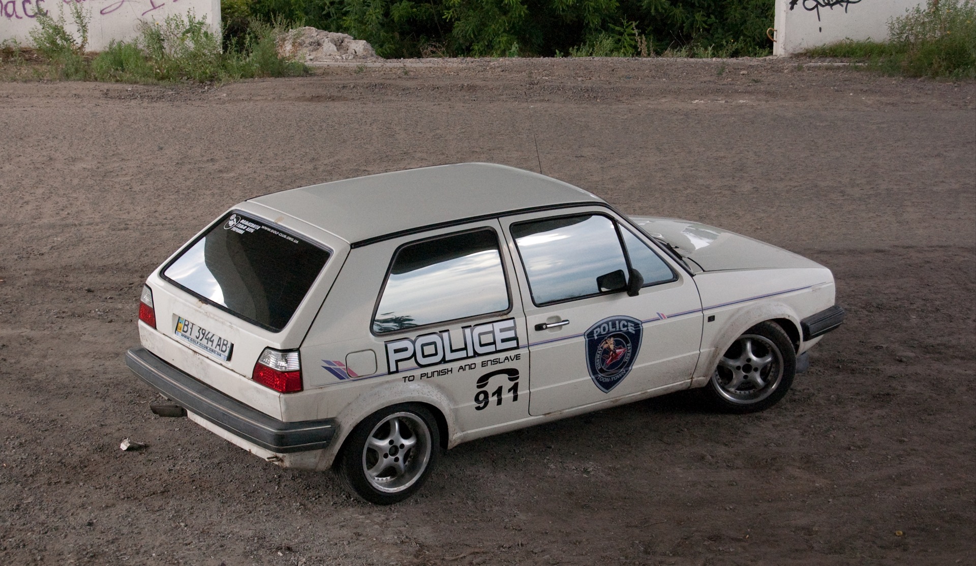 VW Golf Police