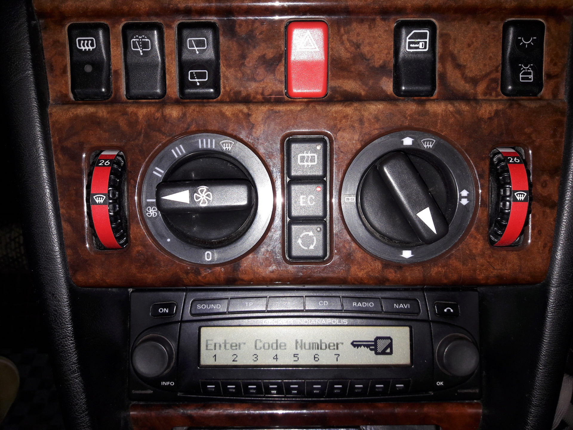 Мафоны — Mercedes-Benz E-class Estate (S124), 2,2 л, 1996 года ...