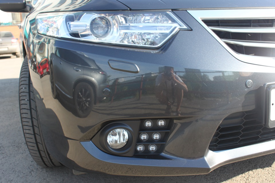 . — Honda Accord (8G)