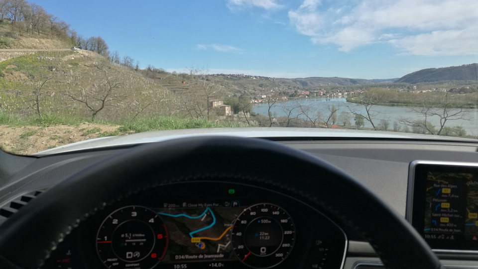 Из кармана на серпантине. — Audi A4 (B9)