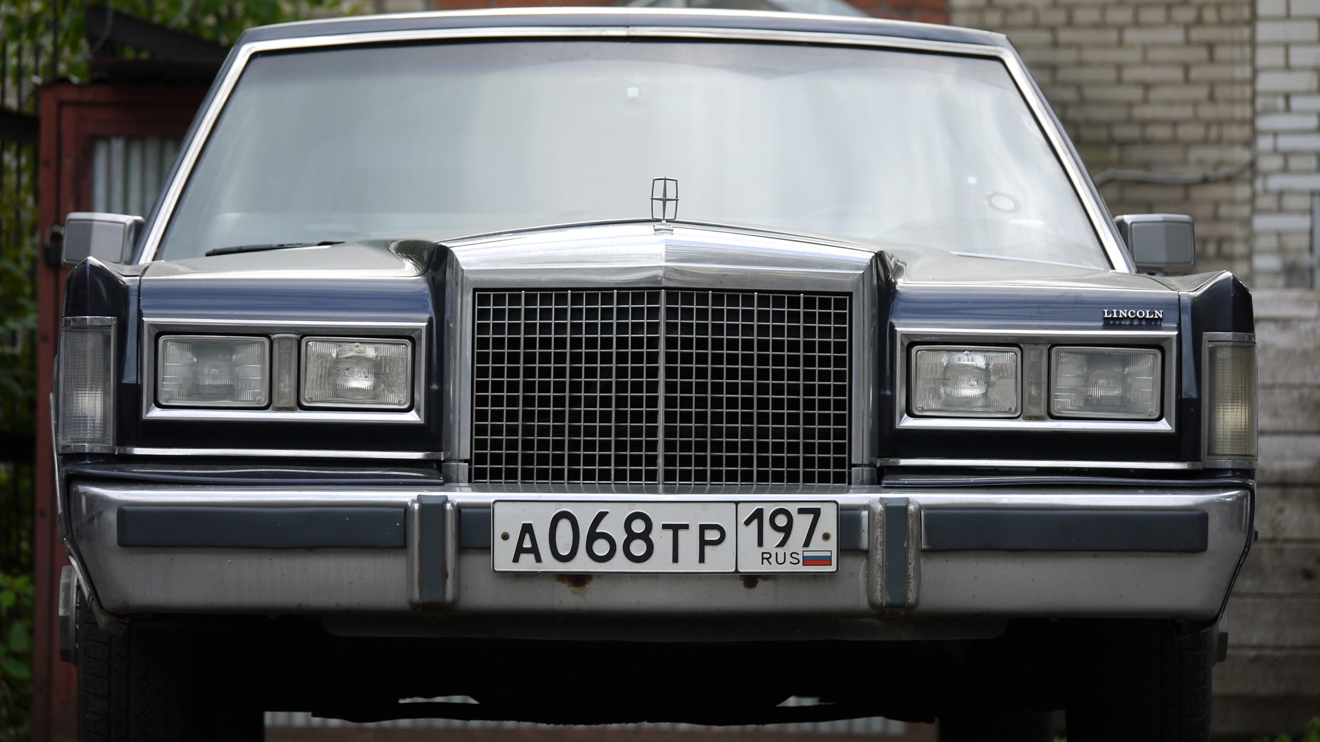 Lincoln Town Car I 5.0 бензиновый 1987 | Signature на DRIVE2