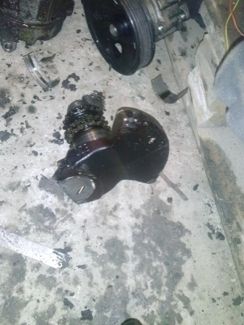 лопнул коленвал — Mercedes-Benz C-class (W203), 2 л, 2001 года ...