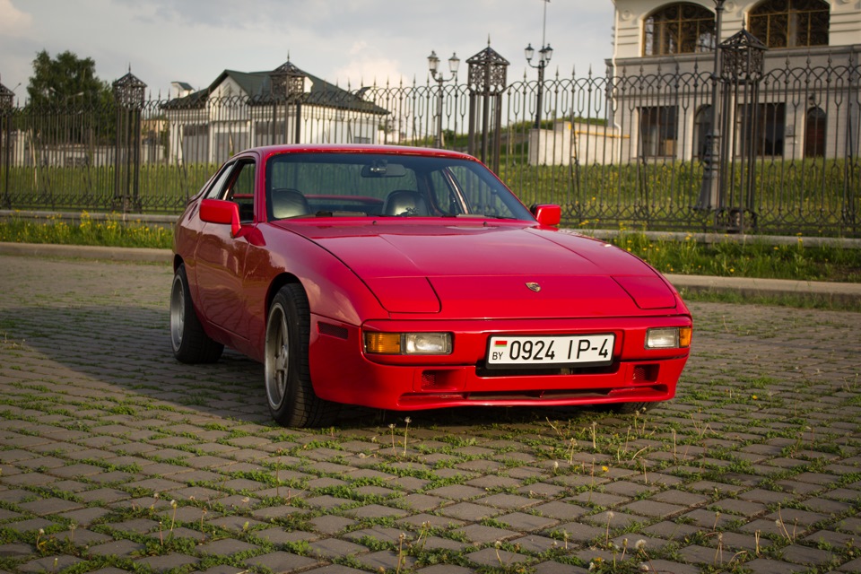 Porsche 924