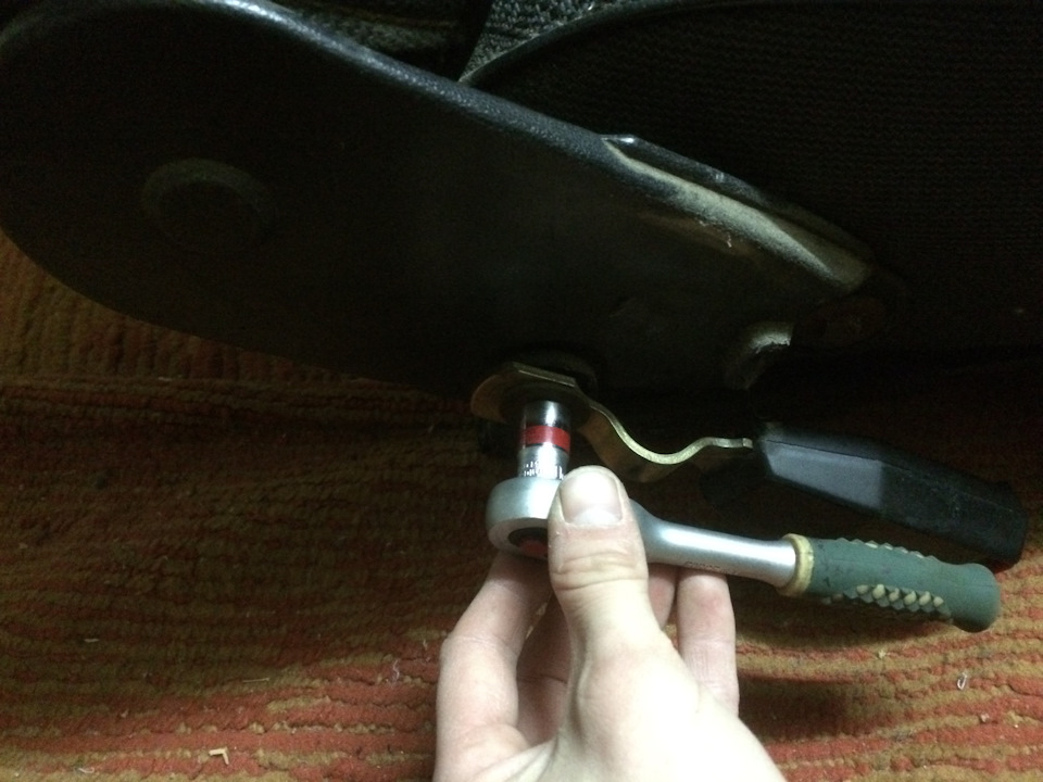 Замена обивок сидений+попогрев — Lada 2114, 1,6 л, 2005 года | своими ...