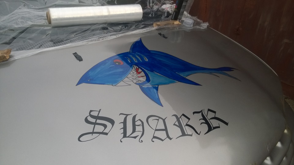 полировка фар и рисунок на капоте))) — Plymouth Breeze, 2 л, 1999 года ...