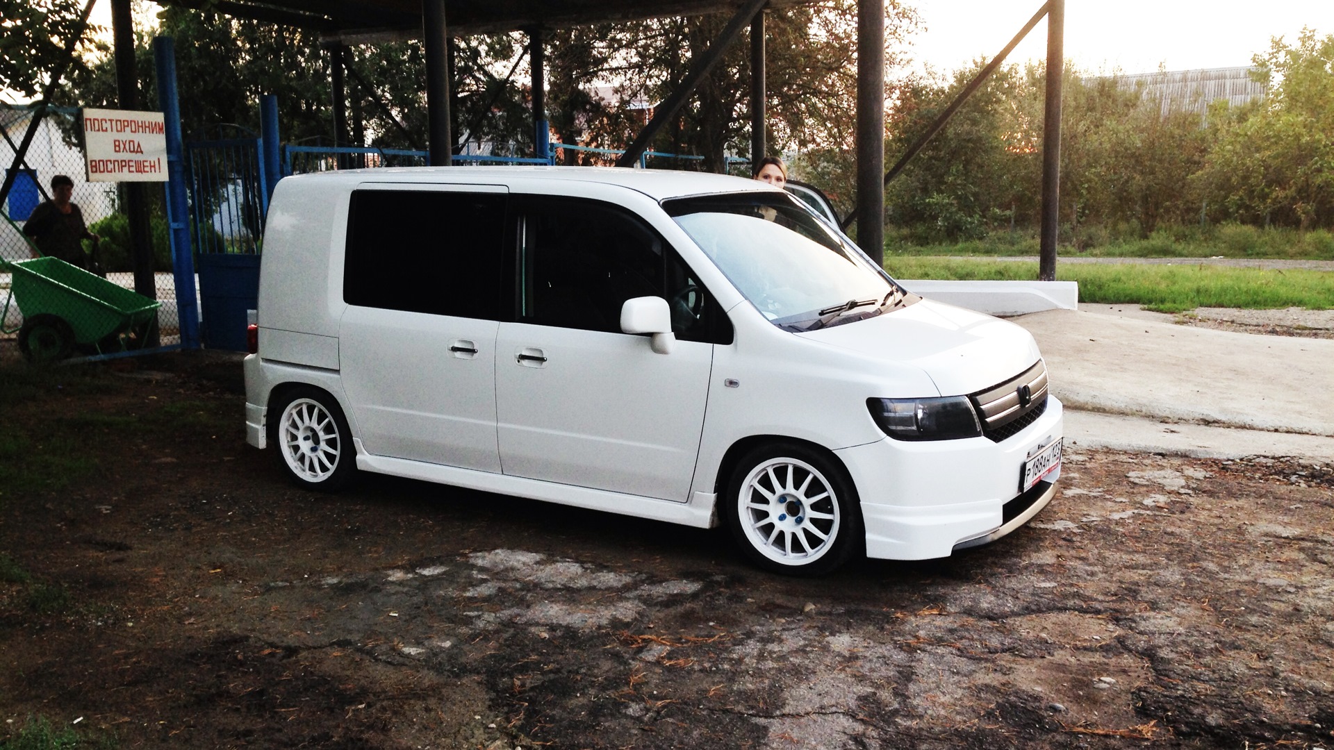 Мобилио спайк. Honda Mobilio Spike 2006. Хонда Мобилио Спайк 2006. Хонда Спайк 2006. Honda Mobilio Spike 2008.
