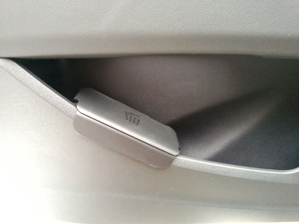 Форсунки и мусорное ведро — SEAT Leon FR (Mk3), 1,8 л, 2014 года ...