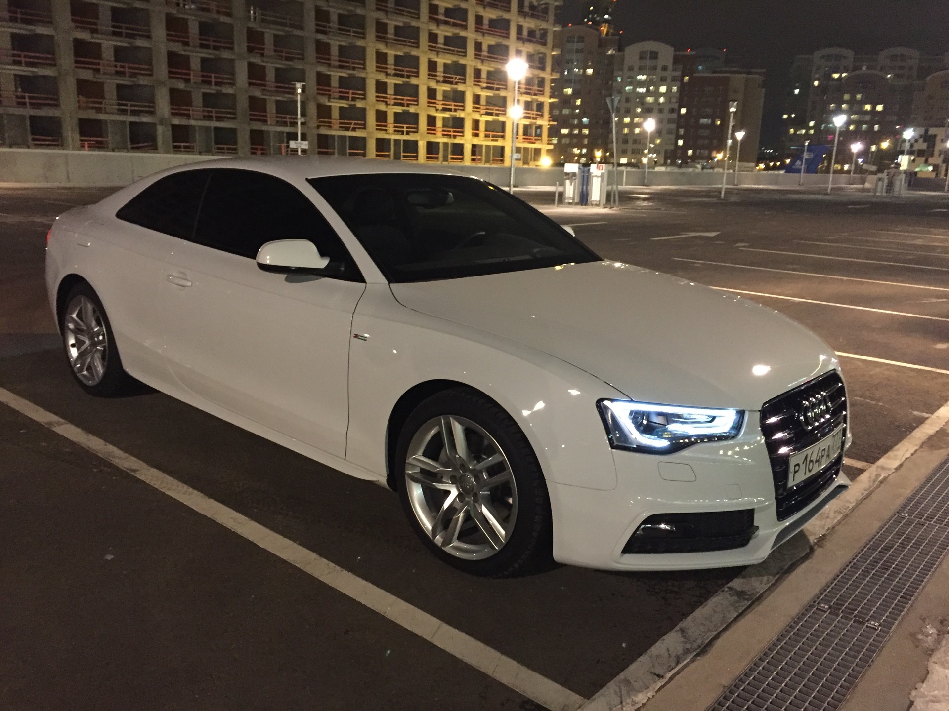 Roma a5 white