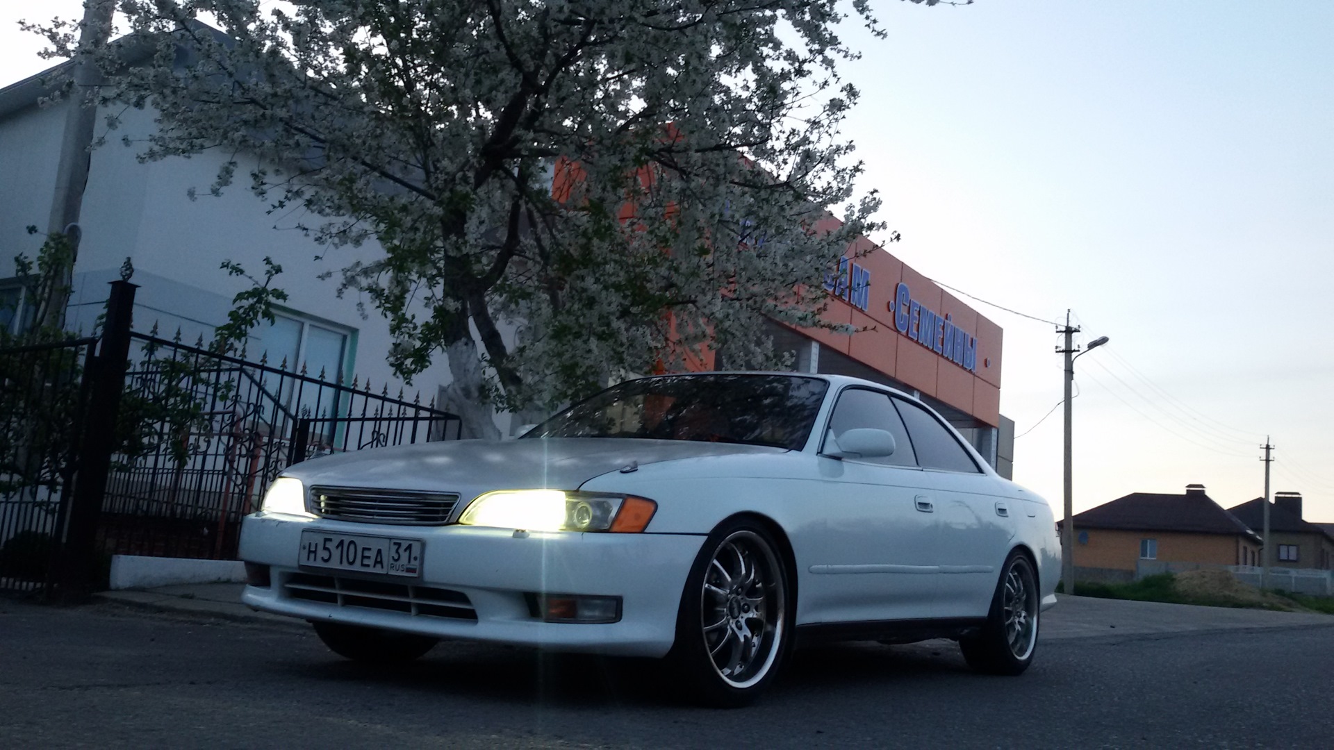 Toyota Mark II (90) 2.0 бензиновый 1993 | на DRIVE2