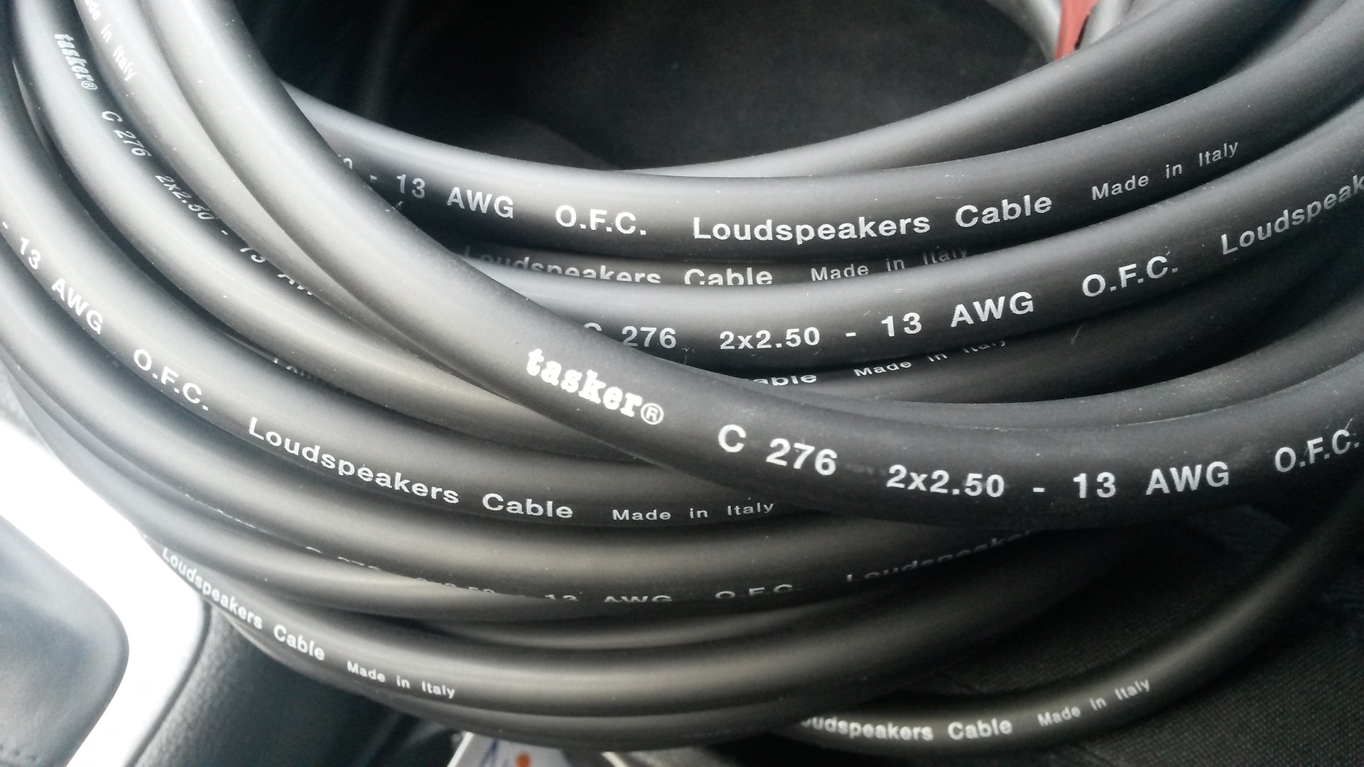 Awg ремикс. Tasker c279. 13 AWG кабель. Elac reference Speaker Cables 12 AWG. Акустический кабель t30 Tasker.