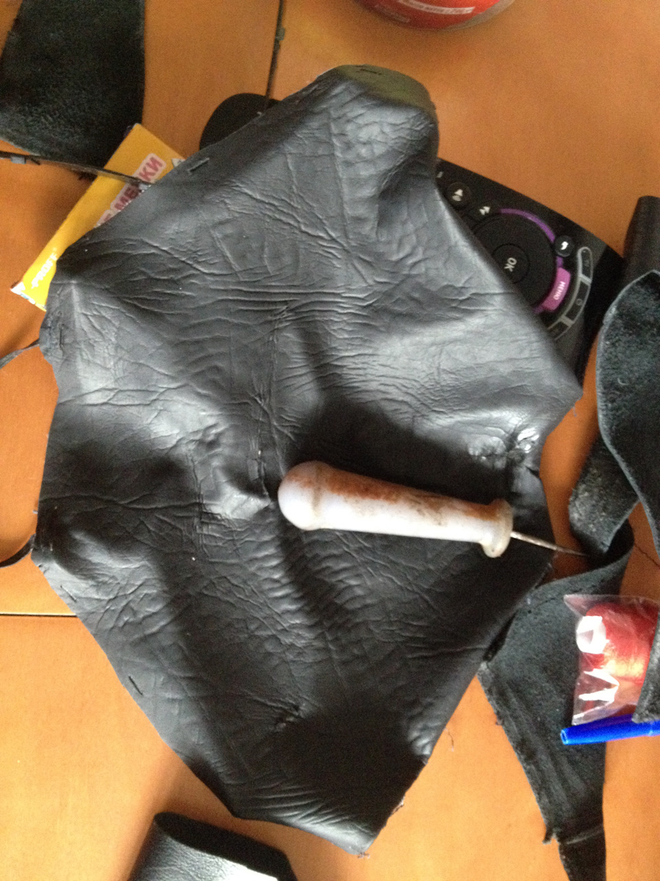 Пошив чехла КПП — Ford Focus Sedan II, 1,8 л, 2010 года | аксессуары ...