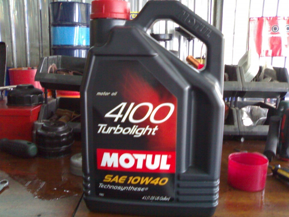 Motul 10w40