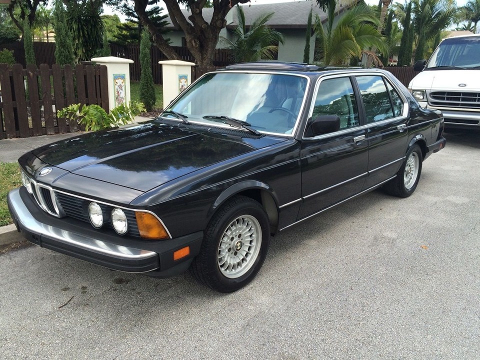 Бмв 1986. БМВ 7 1986. BMW e23. БМВ 7 e23. BMW 7 е23.