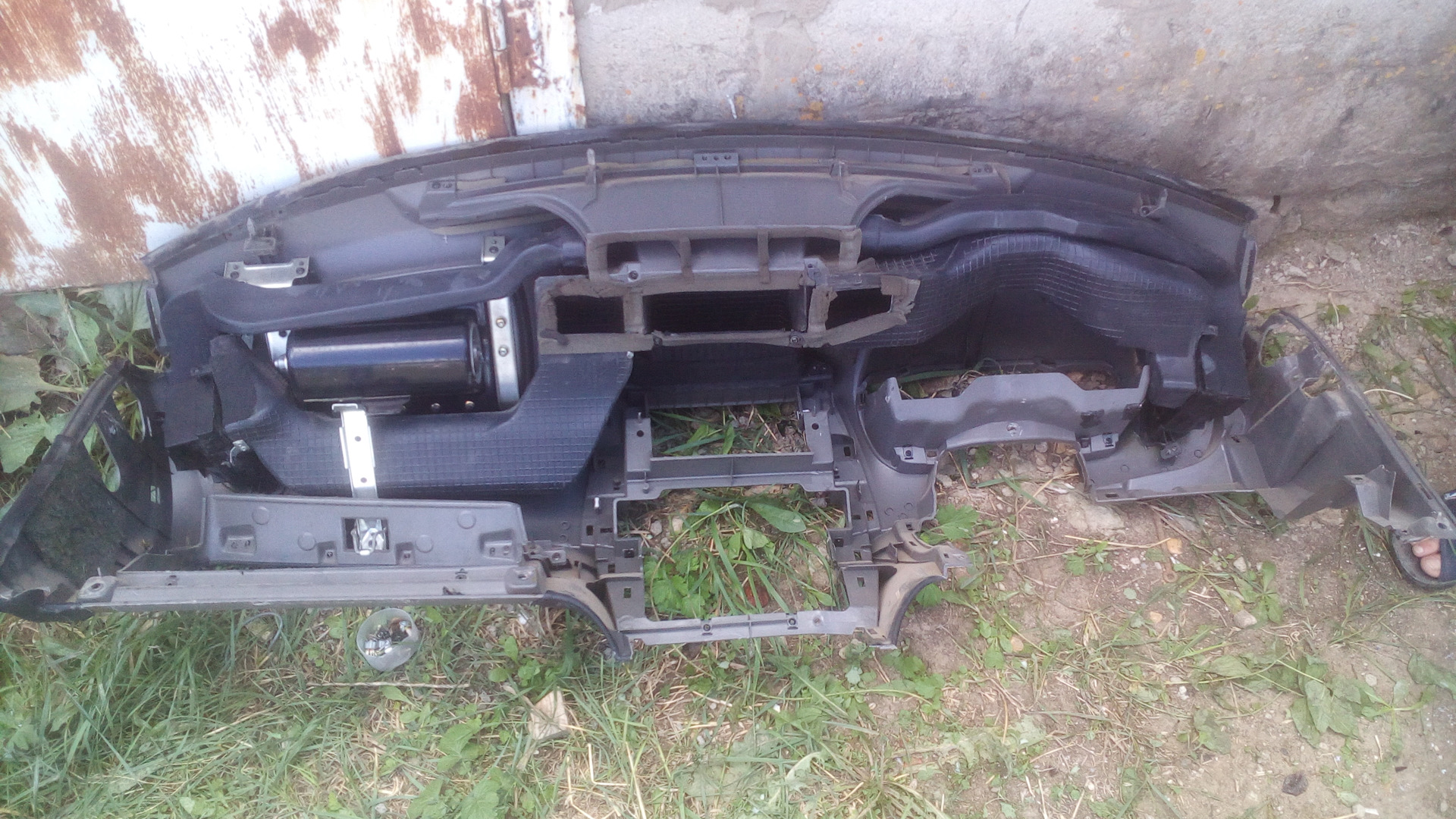 Замена радиатора печки и ОЖ во всей системе (пробка на блоке не ...