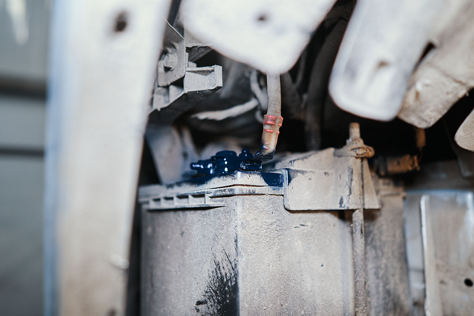 0 дизель. 4. Аккумулятор додж джорни 2. Додж джорни 2. Двигатель додж джорни 2.