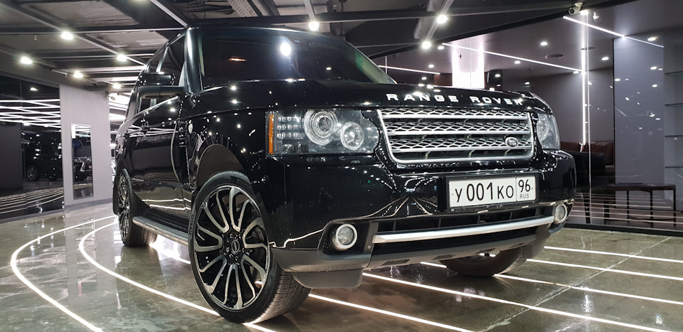 Мойка в Ельцин центре! — Land Rover Range Rover (3G), 5 л, 2010 года ...