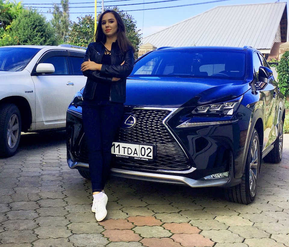 Lexus NX РґРµРІСѓС€РєРё