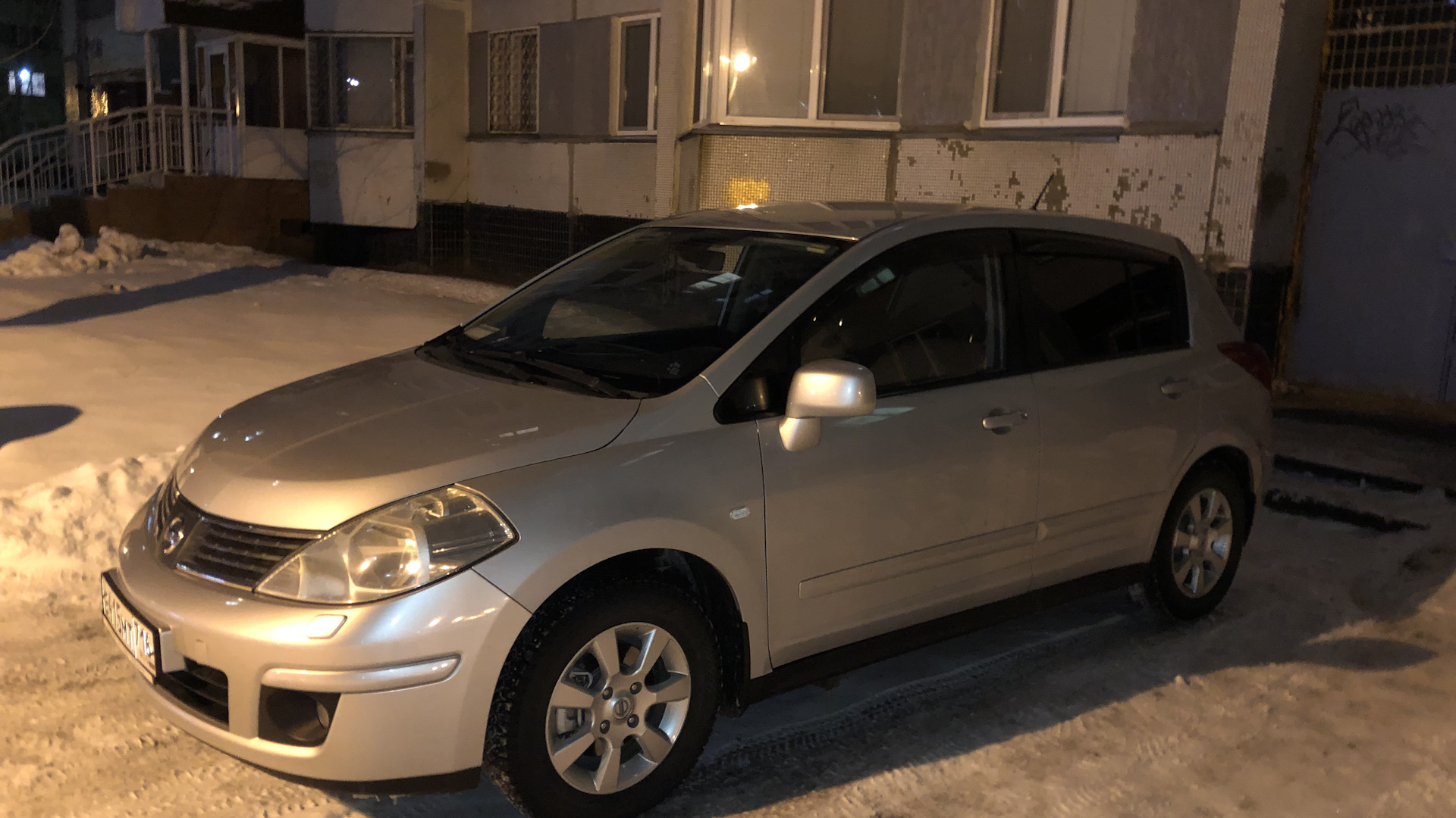 Nissan Tiida (1G) 1.6 бензиновый 2008 | Серебрянка на DRIVE2