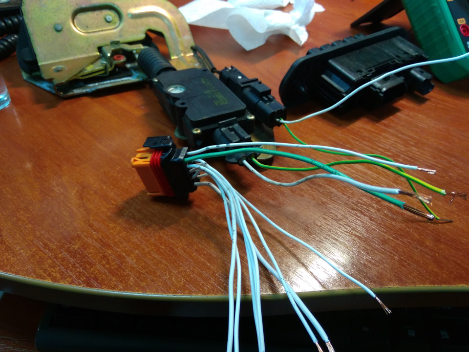 Оснащение электро дверями Peugeot 807 часть 4 (установка электрозамков ...