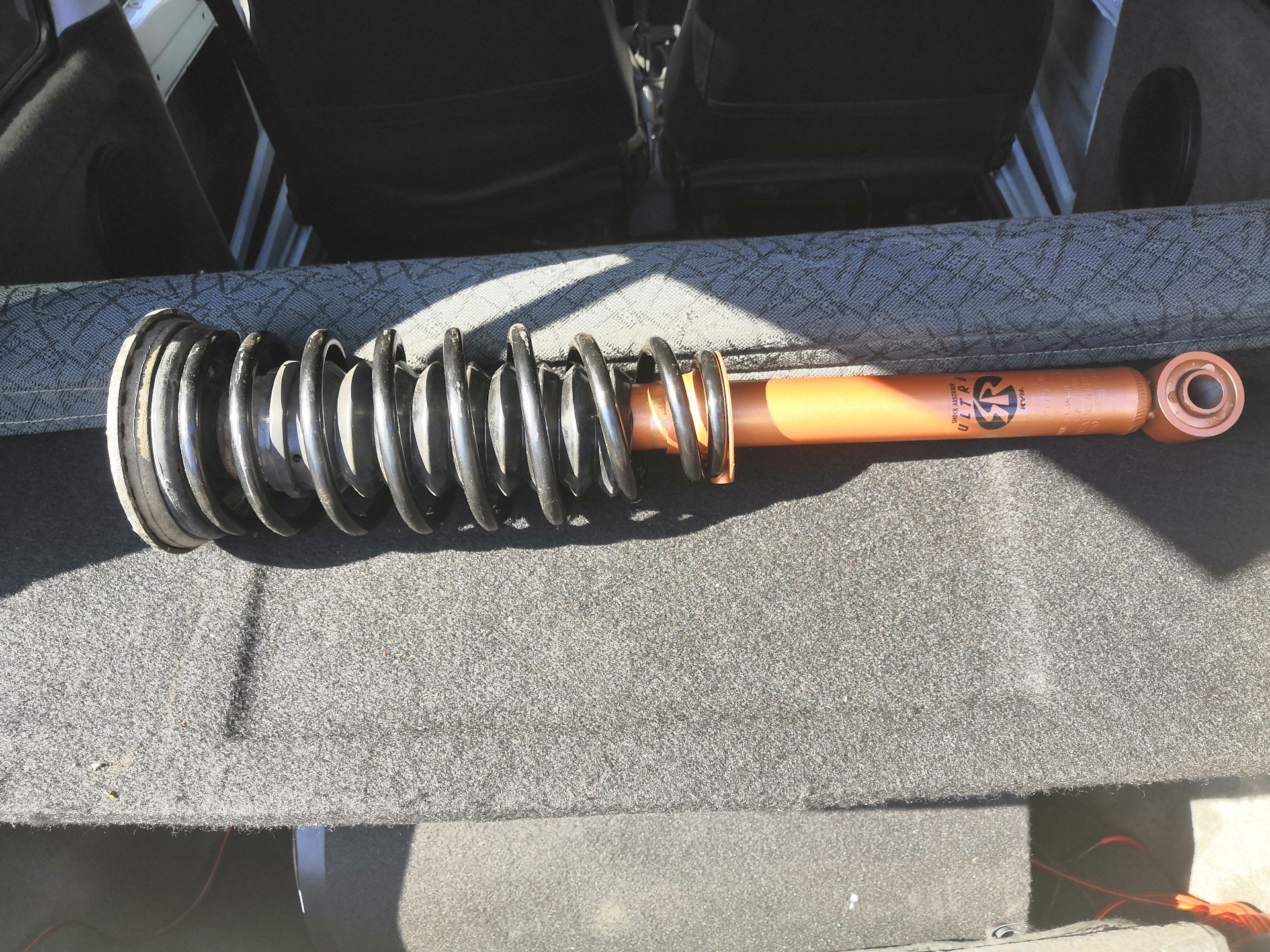 галант вр4 стойки и пружины. амортизаторы галант.