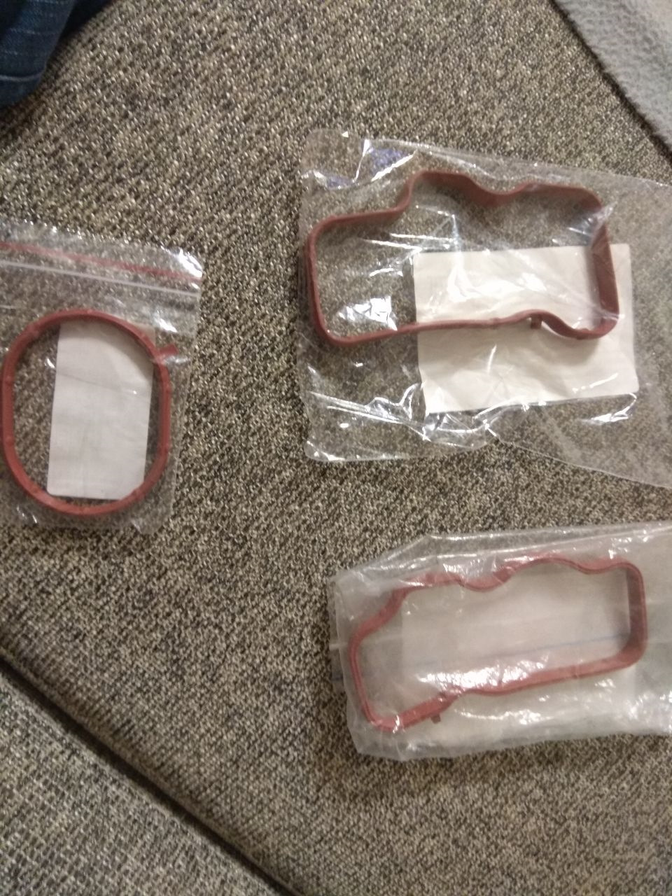 первый 3 прокладки. — Audi Allroad (C6)