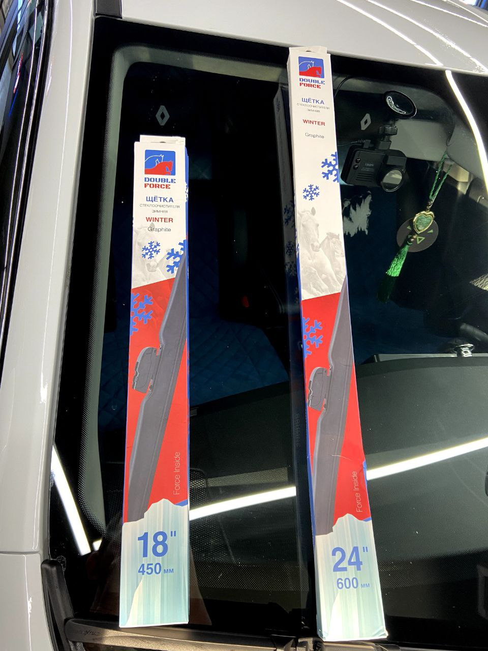 Встали хорошо, не скрипят. Чистят отлично. — Renault Arkana