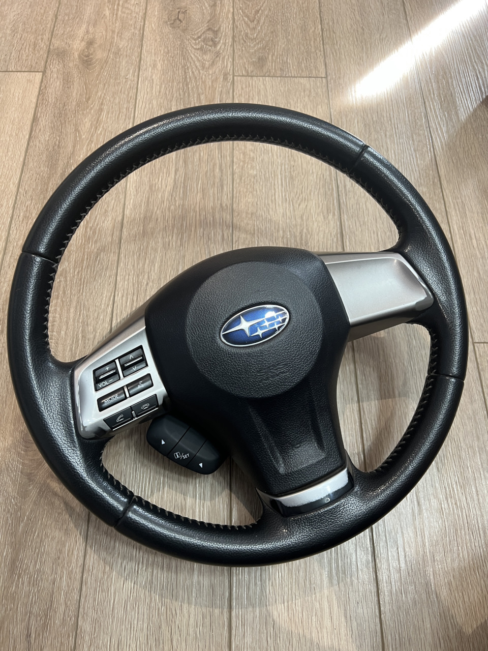 Круиз-контроль или рестайлинговый руль — Subaru Forester (SJ), 2 л ...