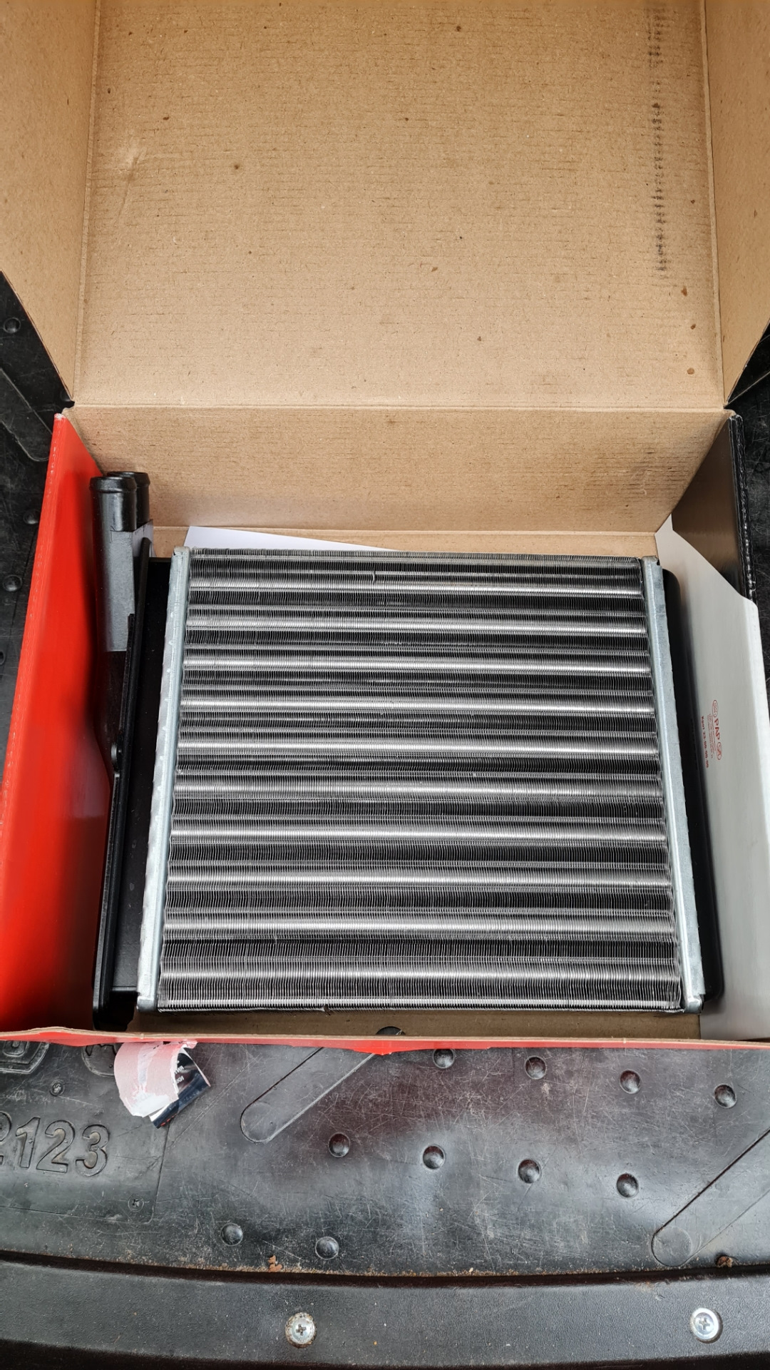 Радиатор печки — Chevrolet Niva, 1,7 л., 2007 года | покупка машины ...