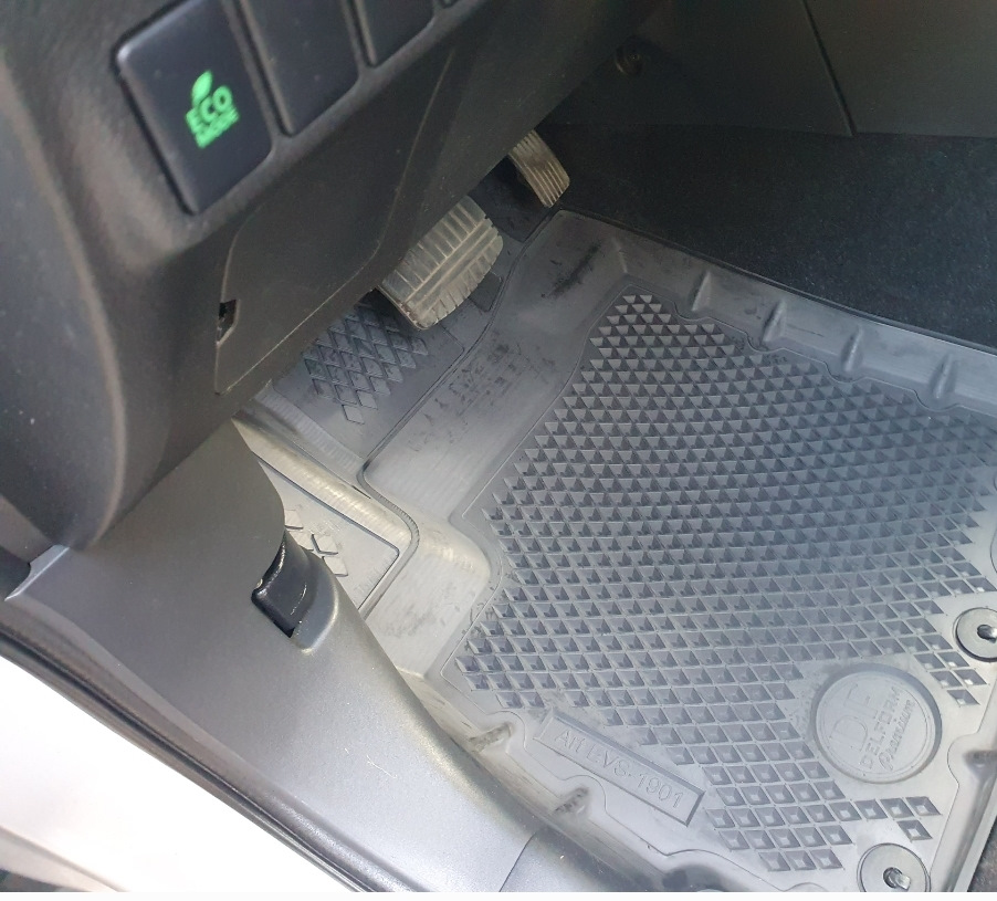 Коврики)) — Mitsubishi Outlander (3G), 2,4 л, 2012 года | аксессуары ...