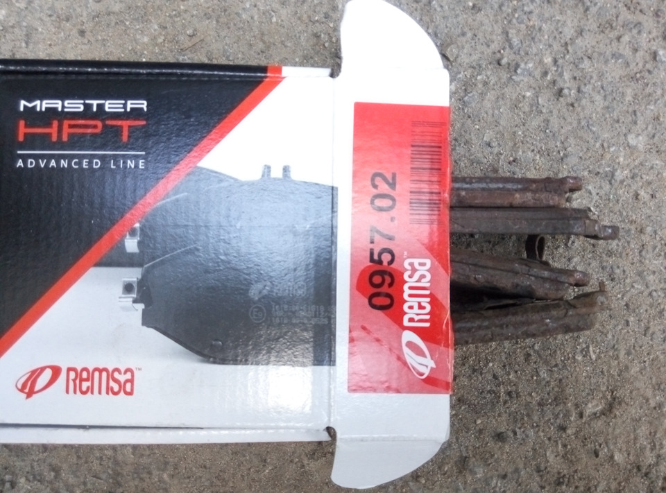 Заклинило задние тормоза — Opel Meriva (A), 1,6 л, 2008 года | своими ...