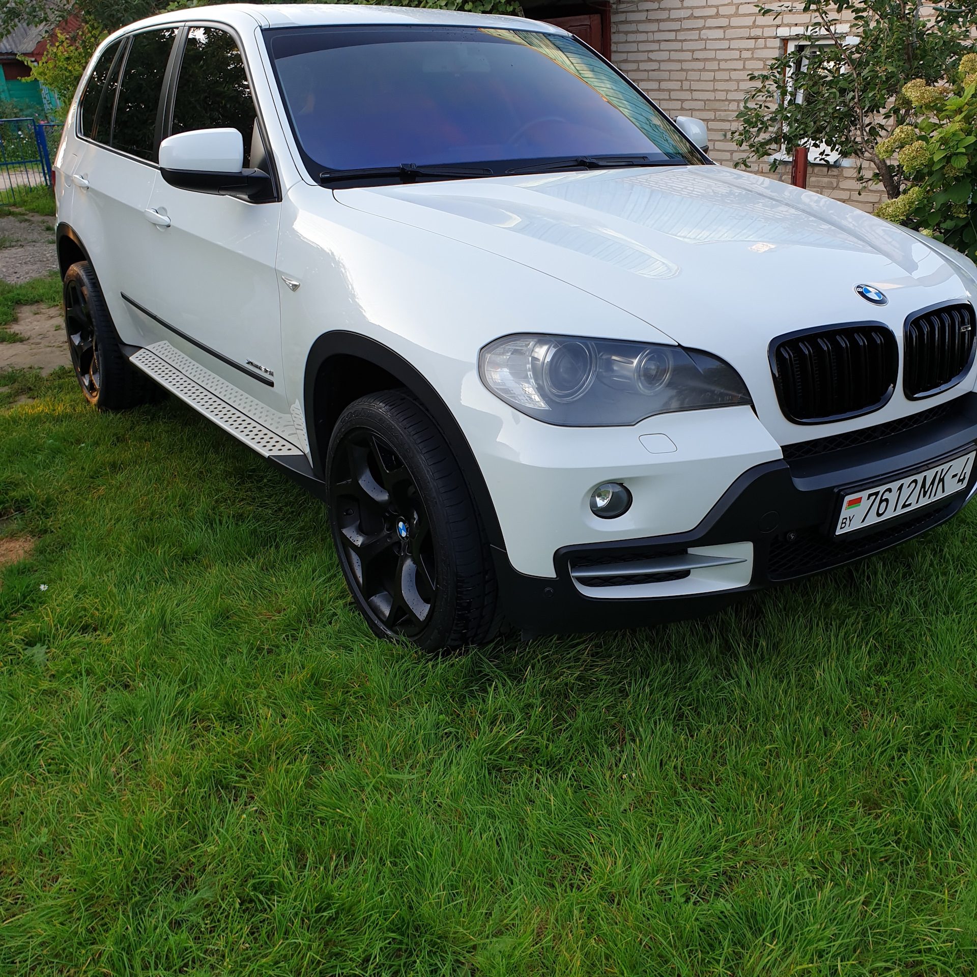 Средство для блеска кузова Soft99 mirror shine — BMW X5 (E70), 3 л ...