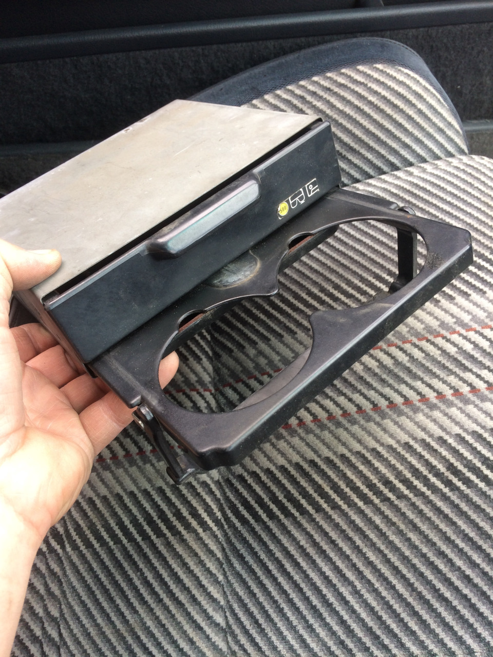 Установка дополнительного датчика Defi — Lada 4x4 3D, 1,7 л, 1996 года ...