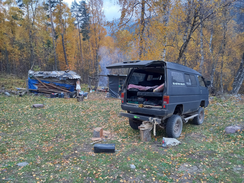 Фото в бортжурнале Mitsubishi Delica (L300)