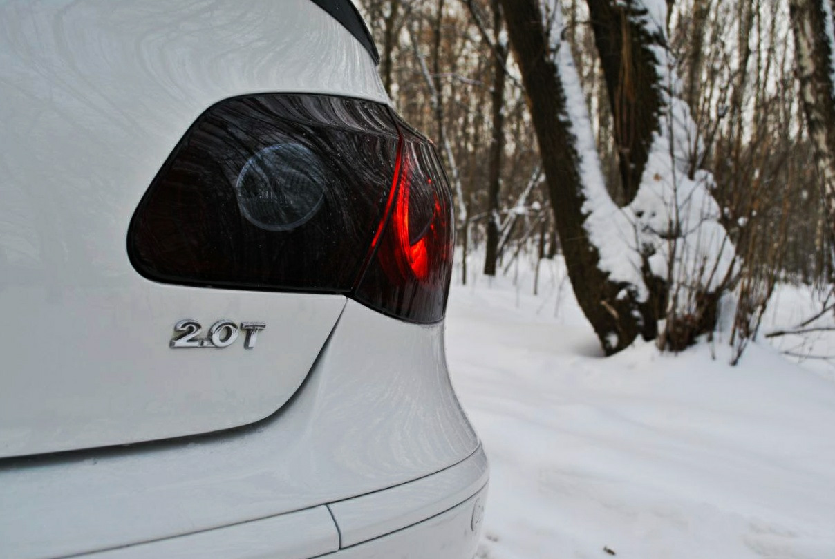 Тонер фар. Наклейка на лобовое. Диффузор — Volkswagen Passat CC, 2 л ...
