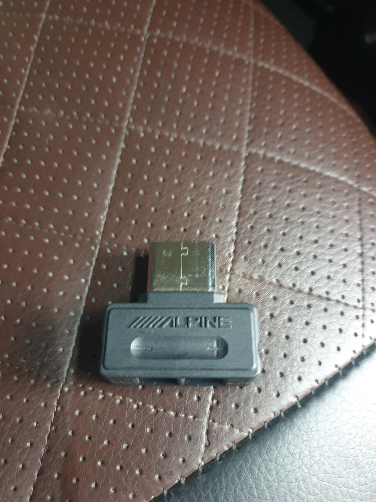 Замена усилителя — Volkswagen Caravelle (T5), 2 л, 2012 года | автозвук ...