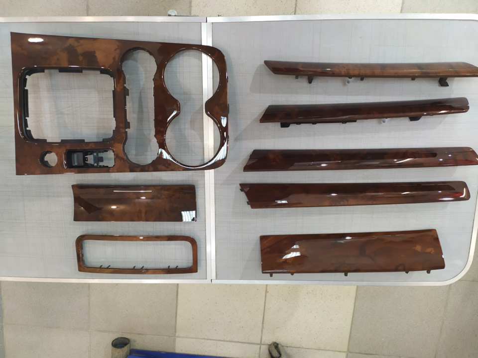 VW Touareg: полировка салонного пластика, оптика, глянцевые стойки — MB ...