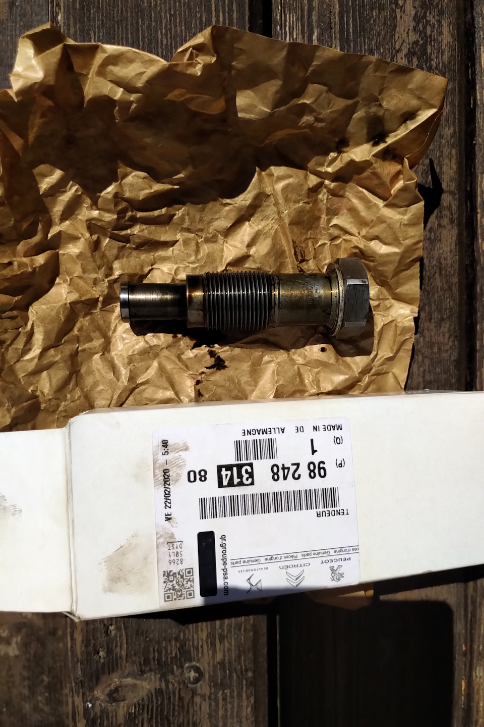 замена натяжителя цепи ГРМ — Peugeot 3008 (1G), 1,6 л, 2016 года ...