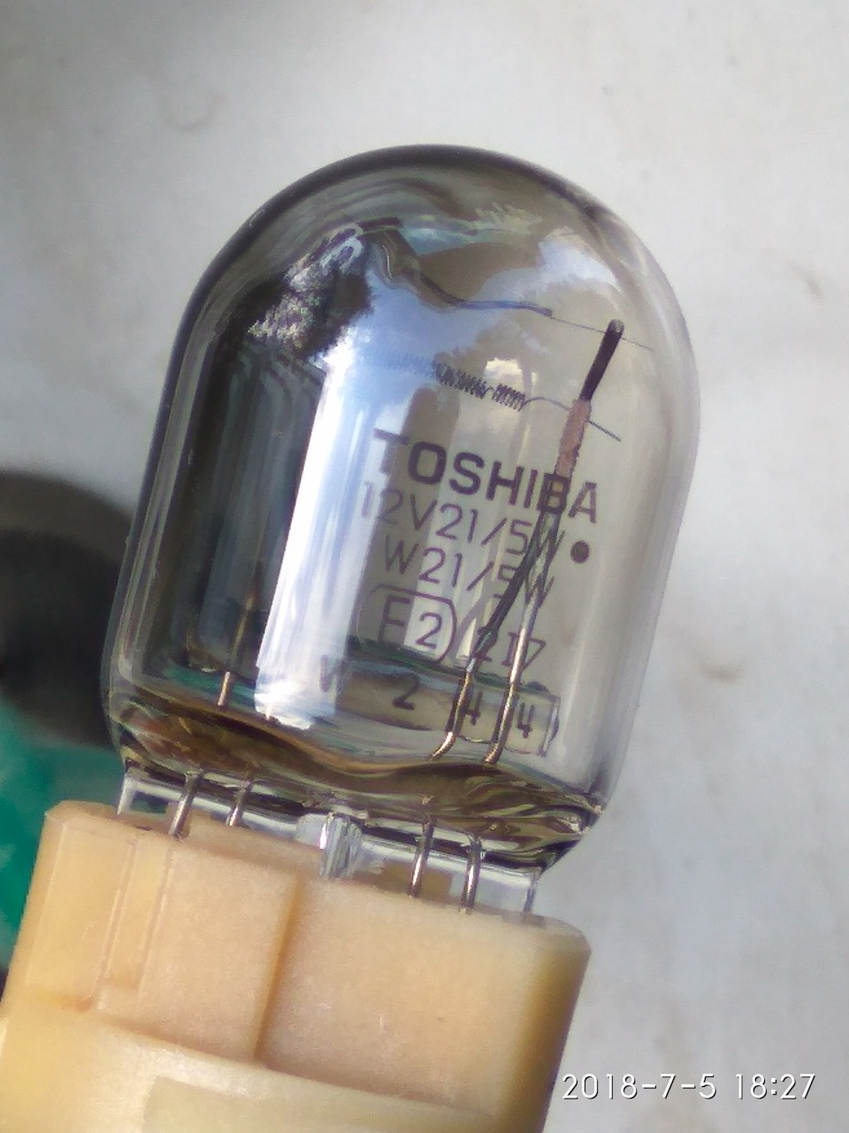 сгорела лампочка габарит/стопак — Subaru XV (1G), 2 л, 2012 года ...