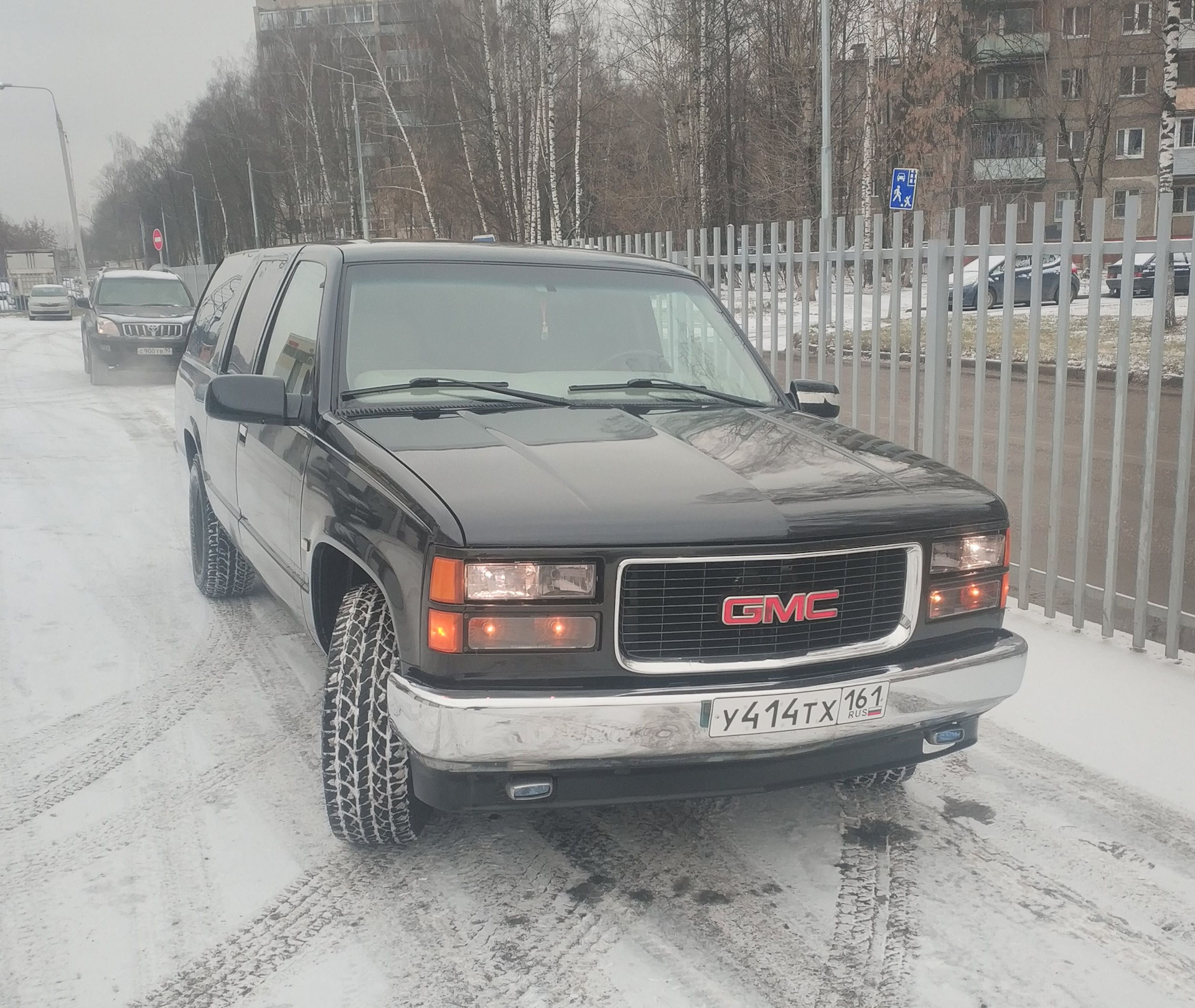 Suburban 5.7. Chevrolet Suburban 5.7 at, 1995. Chevrolet Suburban 1995. Chevrolet Suburban 5.7 at, 1993. Шевроле Субурбан 9g.