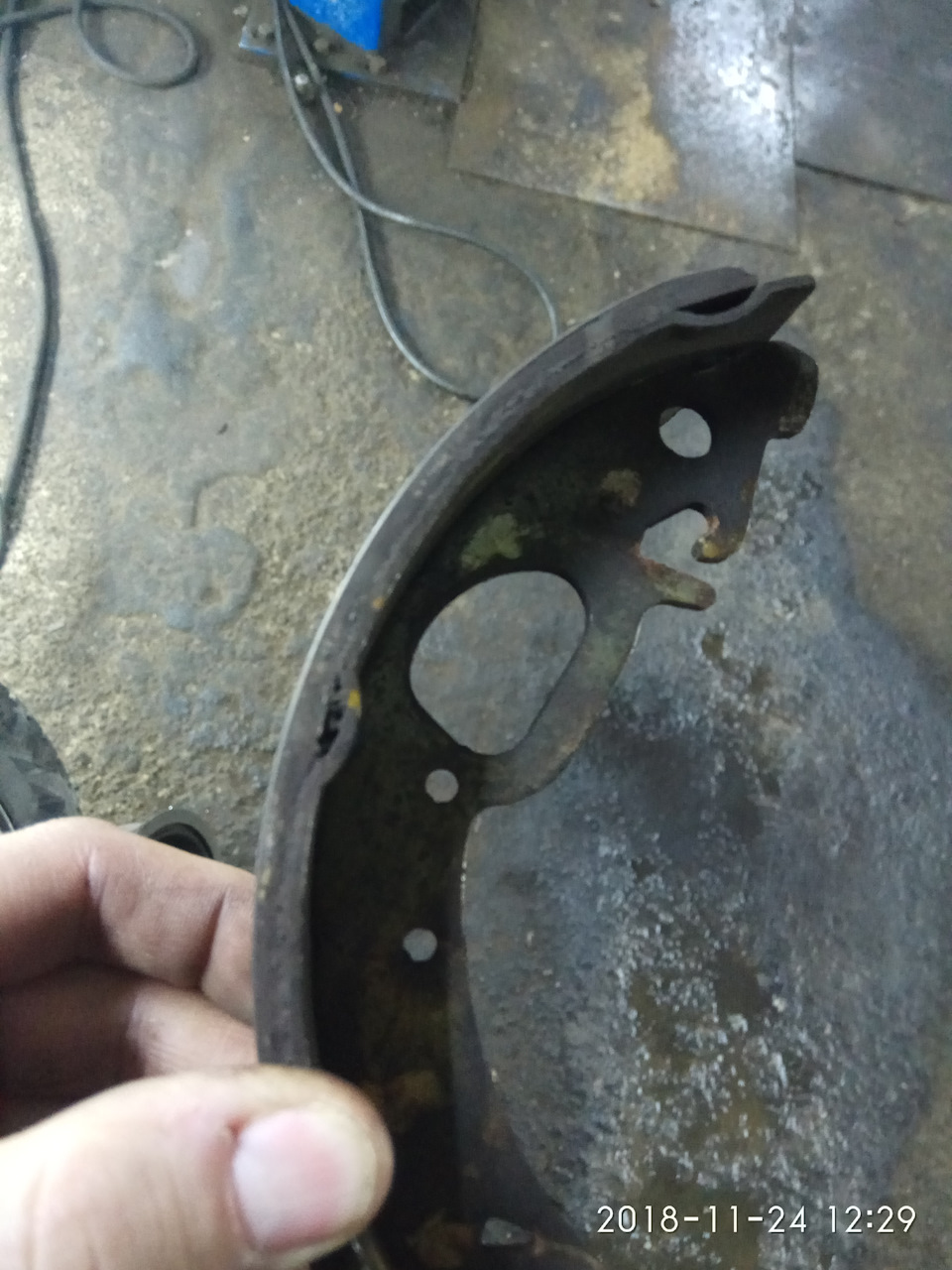 задняя колодка вполне нормально — Lada Kalina Cross