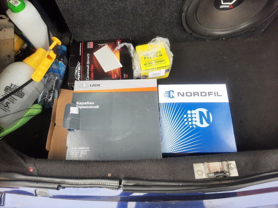 Замена тормозного барабана и фильтров — Lada Приора седан, 1,6 л, 2013 ...