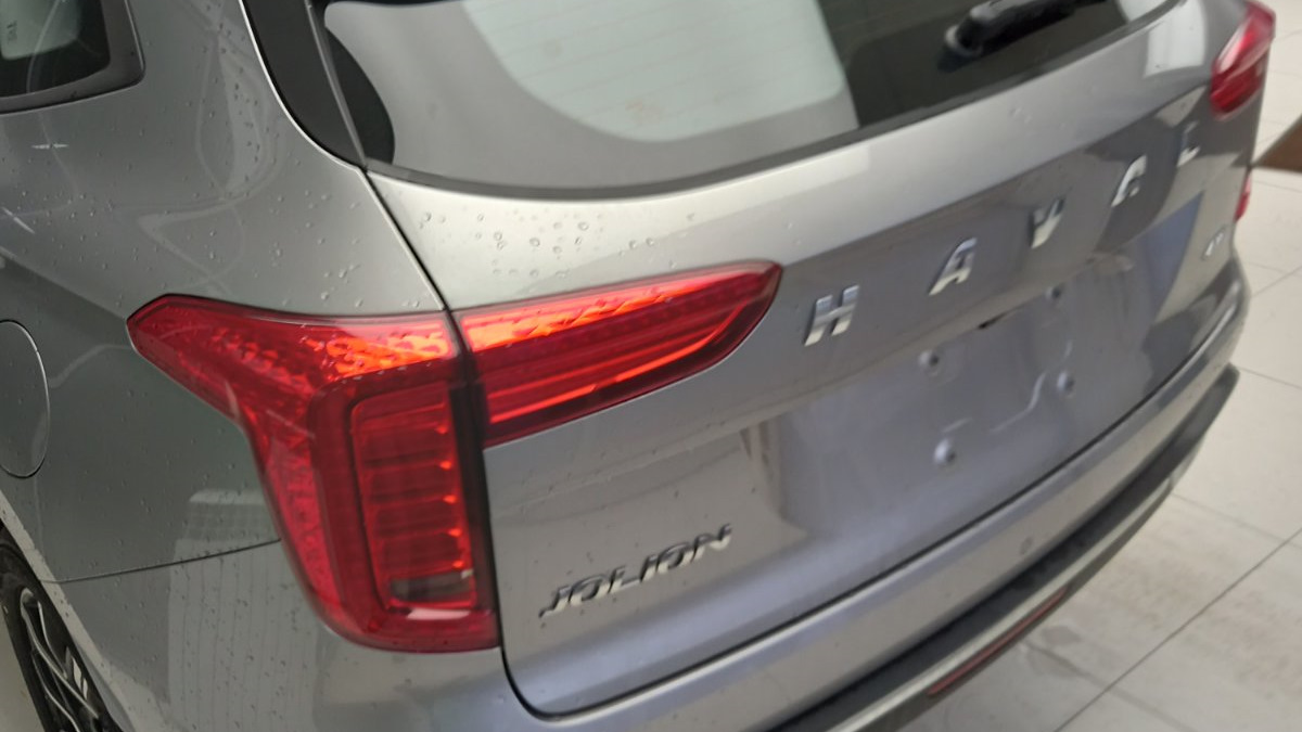 Haval Jolion 1.5 бензиновый 2022 | Платиновый неон на DRIVE2