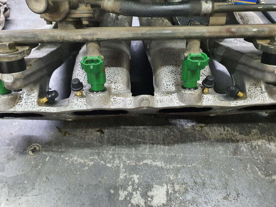 Свап-Обслуживание ч.5. Врезка штуцеров ГБО в коллектор 4G69 ...