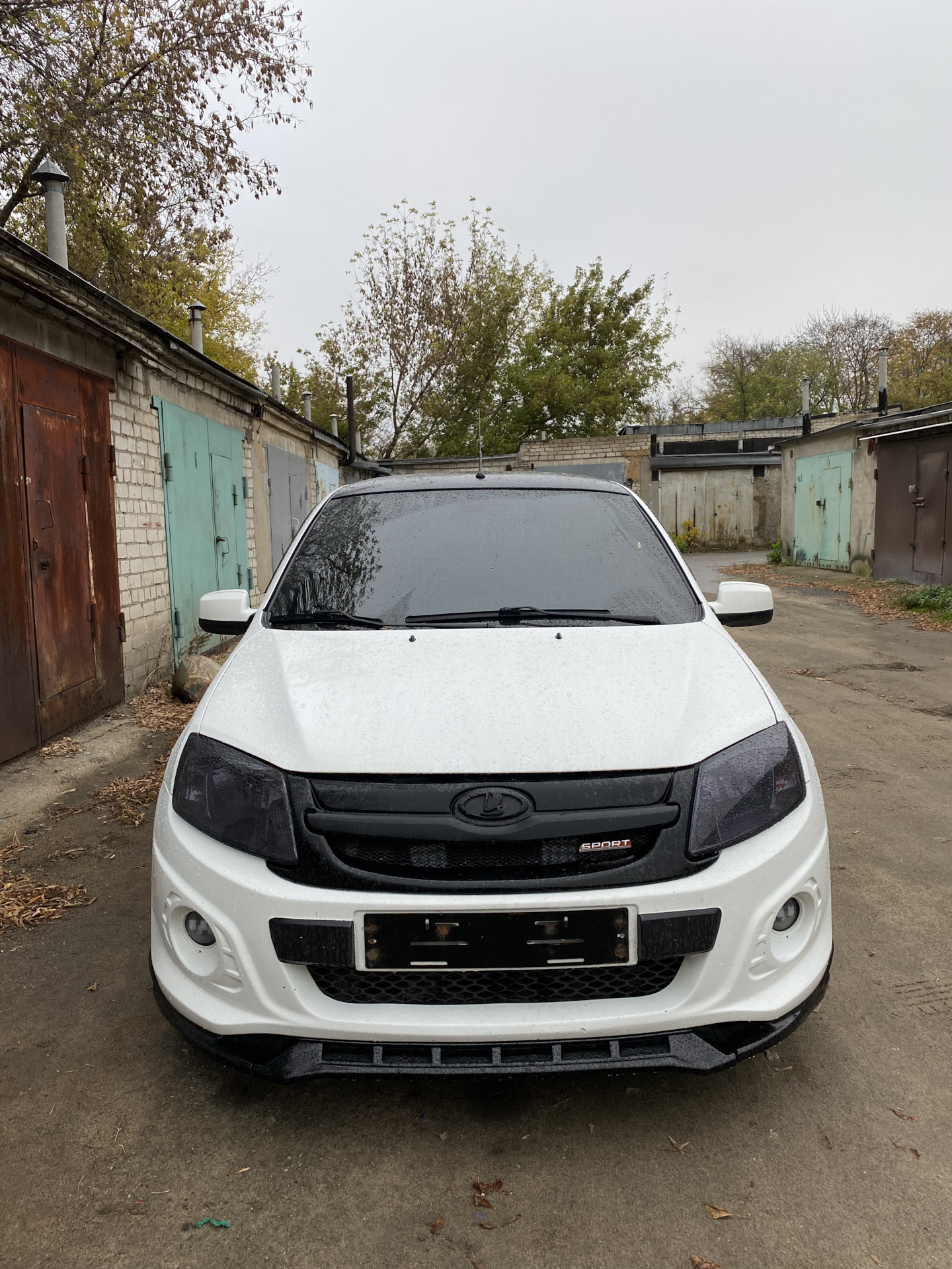 se зеркала на гранту спорт — LADA Granta Sport, 1,6 л., 2015 года ...