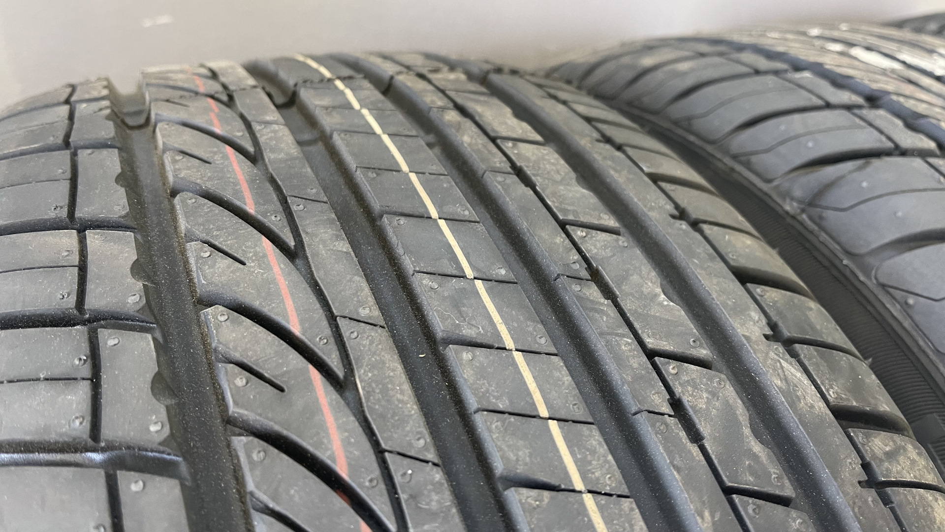 225/45R18 AOSEN HU901 — BMW 1 series (E81/E87), 2 л, 2005 года | шины ...