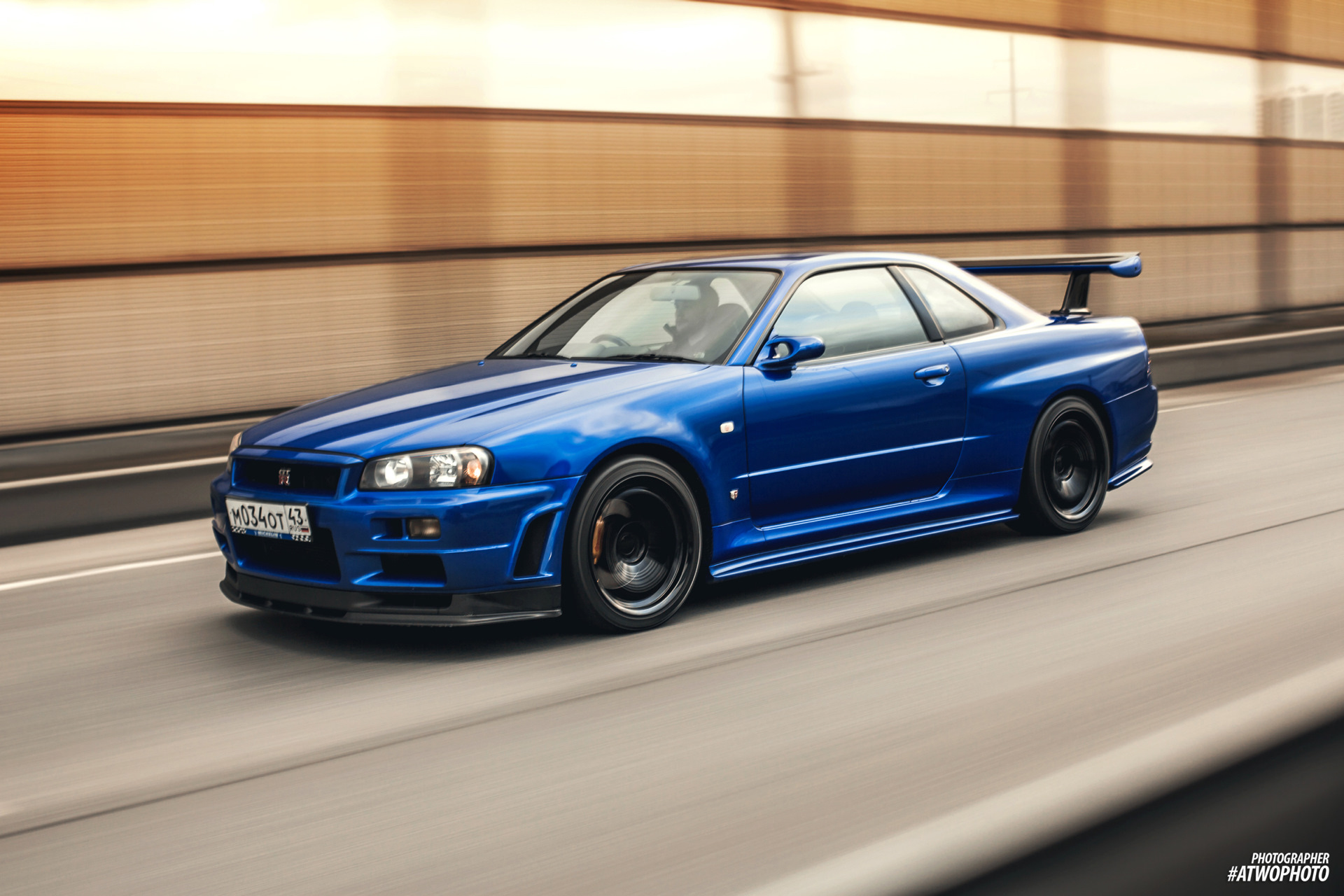 Nissan Skyline gt r r34 stock